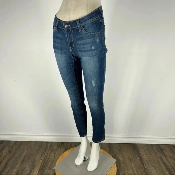 Old Navy Rockstar Super Skinny Jeans  8 - Picture 2 of 13
